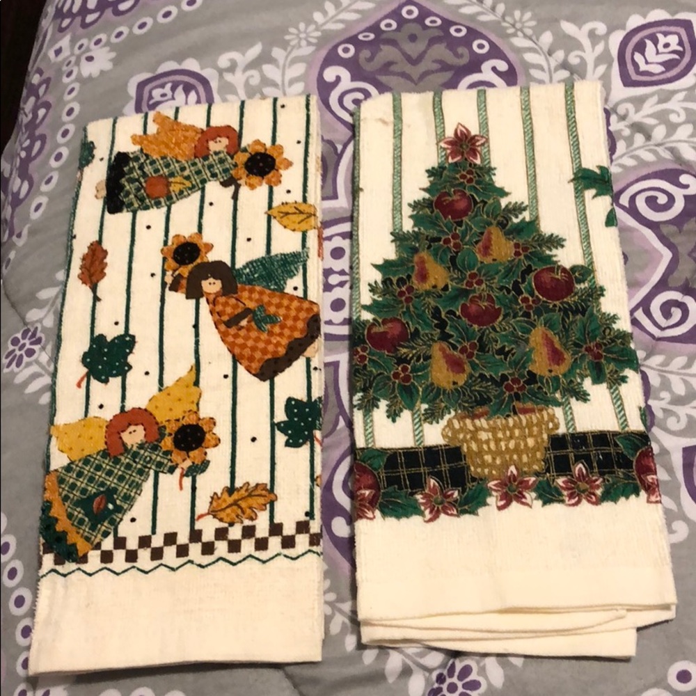 Kitchen towel set Angels and Tree new without tags